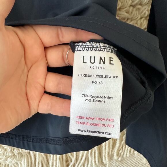 Lune Active Felice Soft Long Sleeve Top - Picture 4 of 6